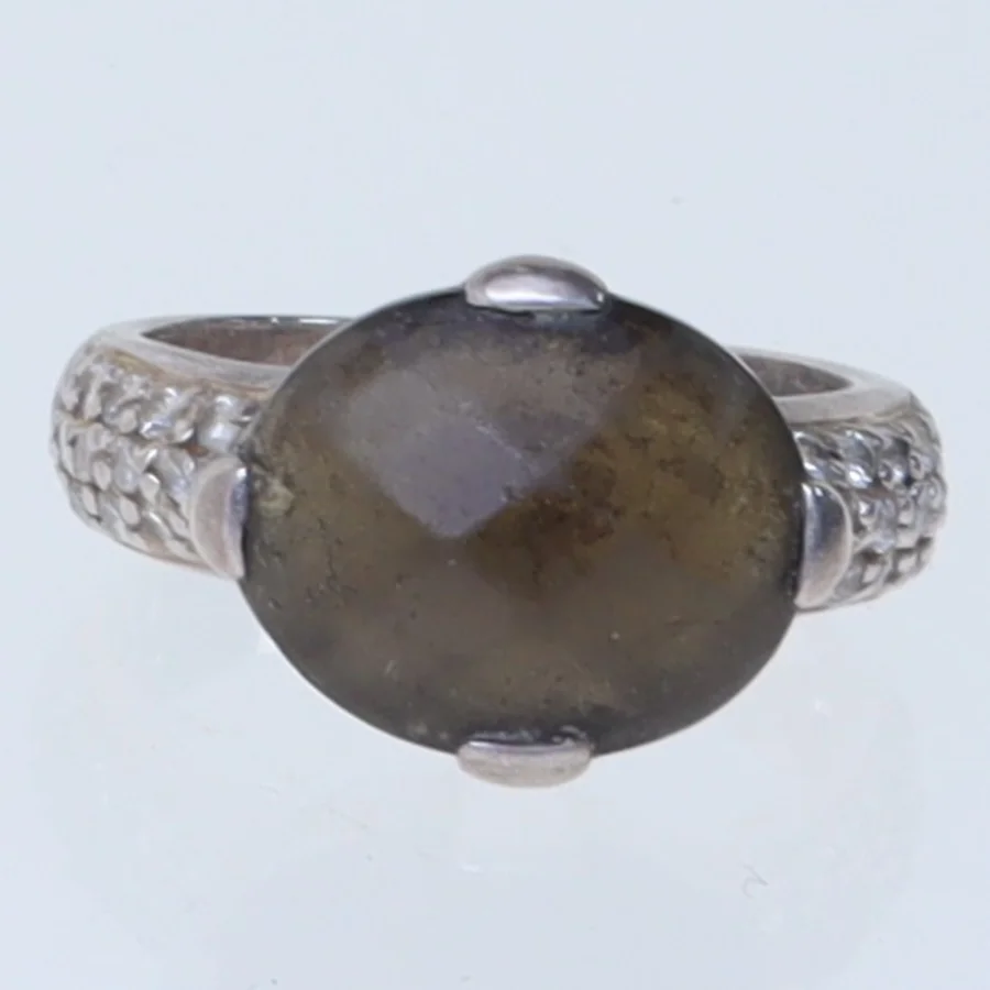 Ring med brun sten (str. 55 mm)