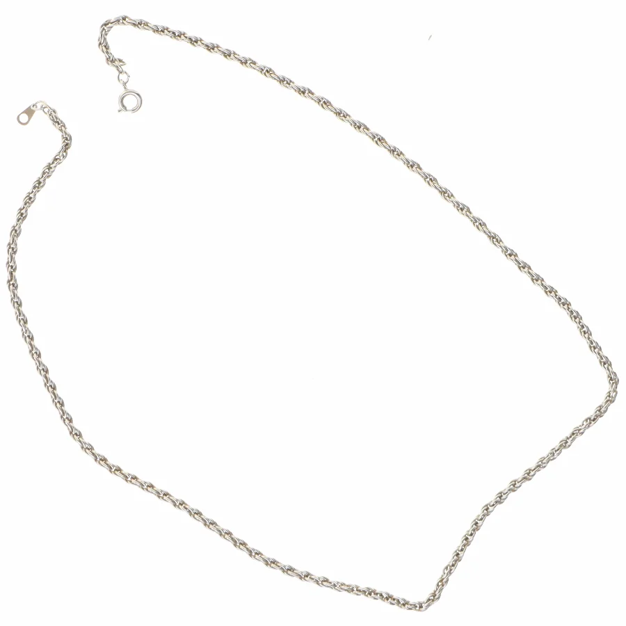 Sølvfarvet halskæde (str. 45 cm)