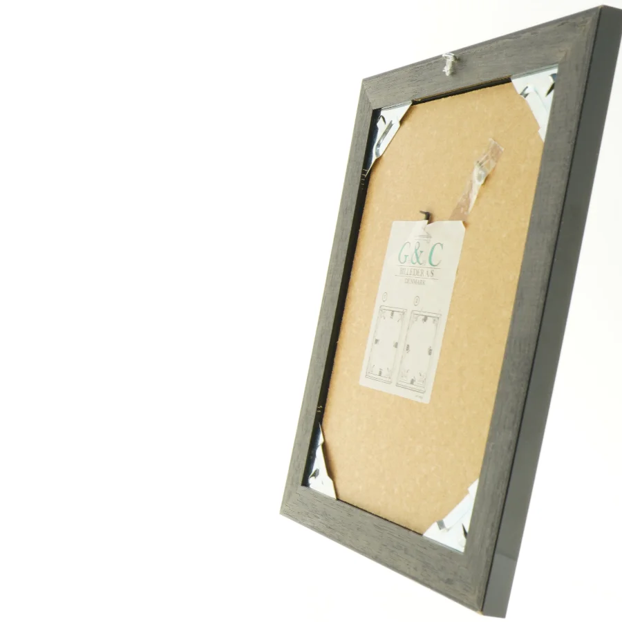 Billedramme i træ (str. 24 x 31 cm)