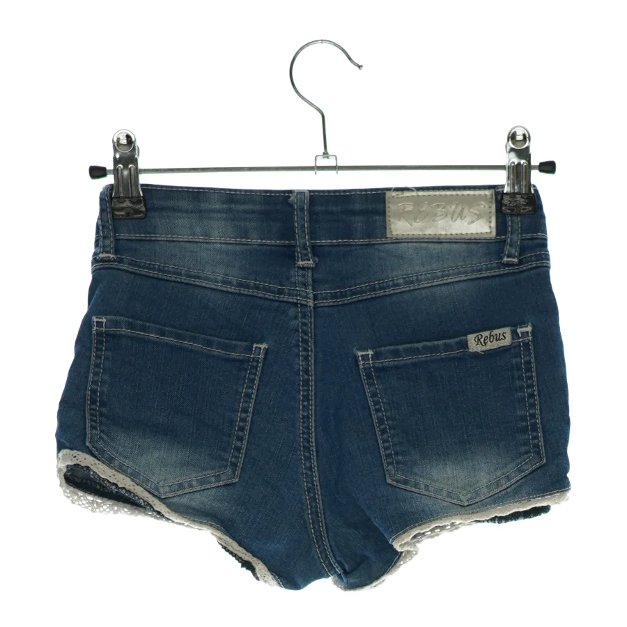 Shorts fra Rebus (str. 134)