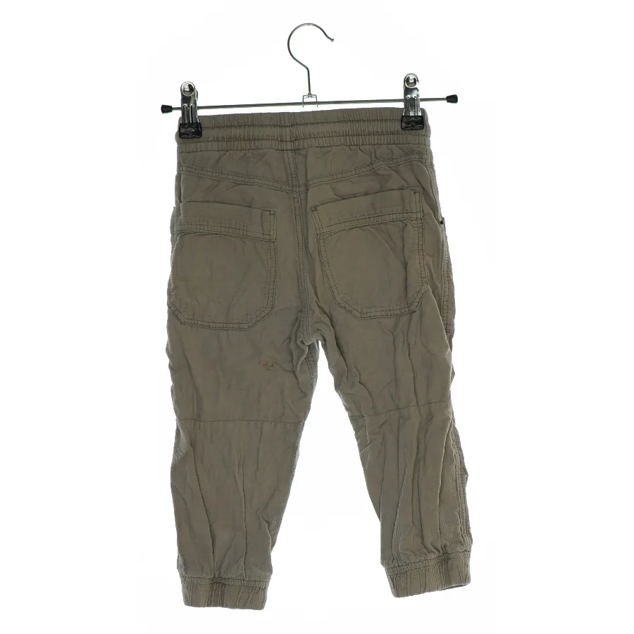 Grå bukser med snøre (str. 98)