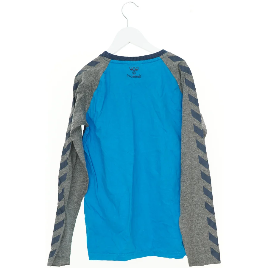 Bluse fra Hummel (str. 152 cm)