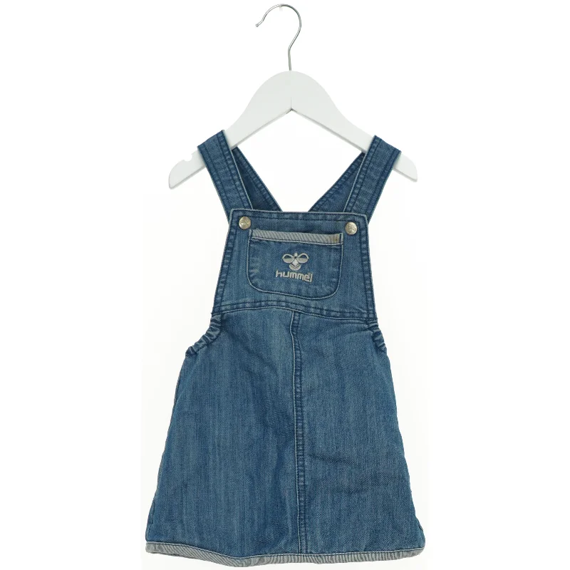 Kjole fra Hummel (str. 92 cm)