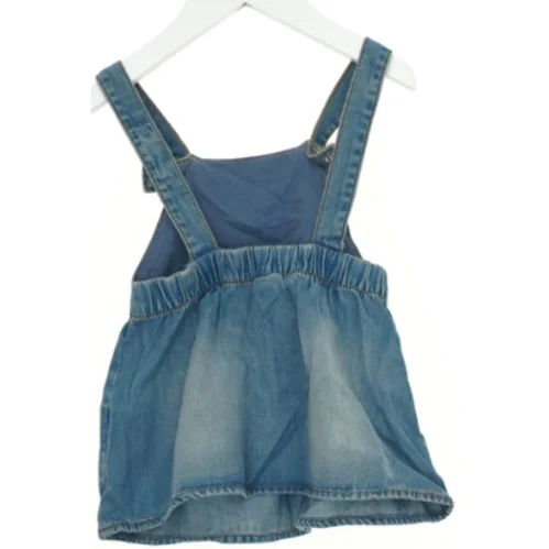 Kjole fra H&M (str. 68 cm)