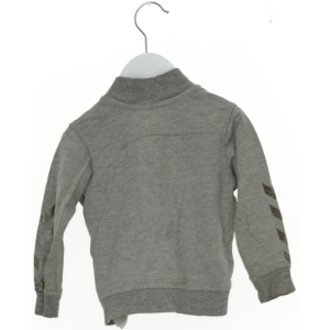 Bluse fra Hummel (str. 86 cm)