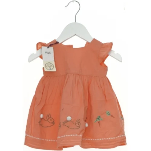 Kjole fra M&S (str. 68 cm)