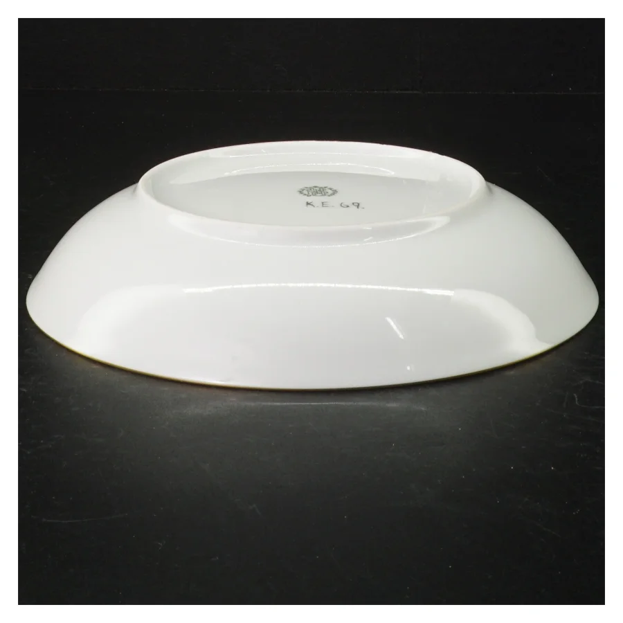 Porcelænsfad med dekoration (str. Ø. 20 cm)