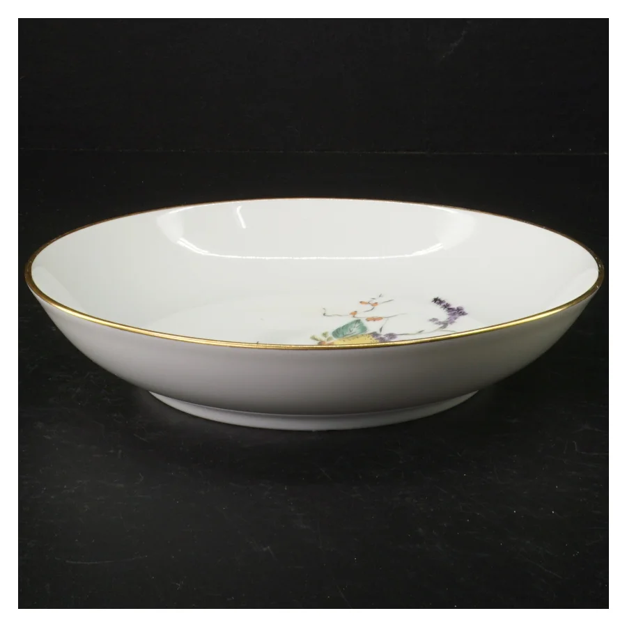 Porcelænsfad med dekoration (str. Ø. 20 cm)