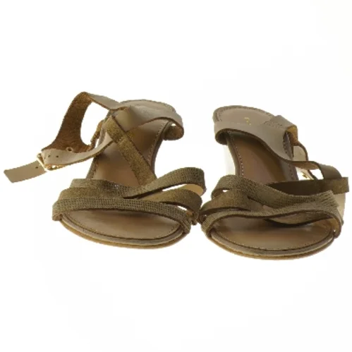 Sandaler med kilehæl fra Nome (str. 37 )