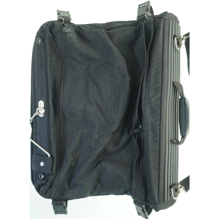 Sort rejsetaske med hjul (str. 60x40 cm)