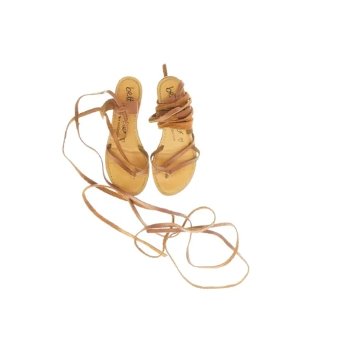 Sandaler med lang snøre (str. ca. 36,5)