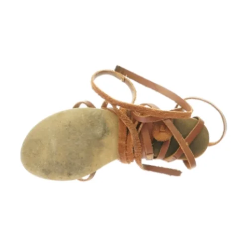 Sandaler med lang snøre (str. ca. 36,5)