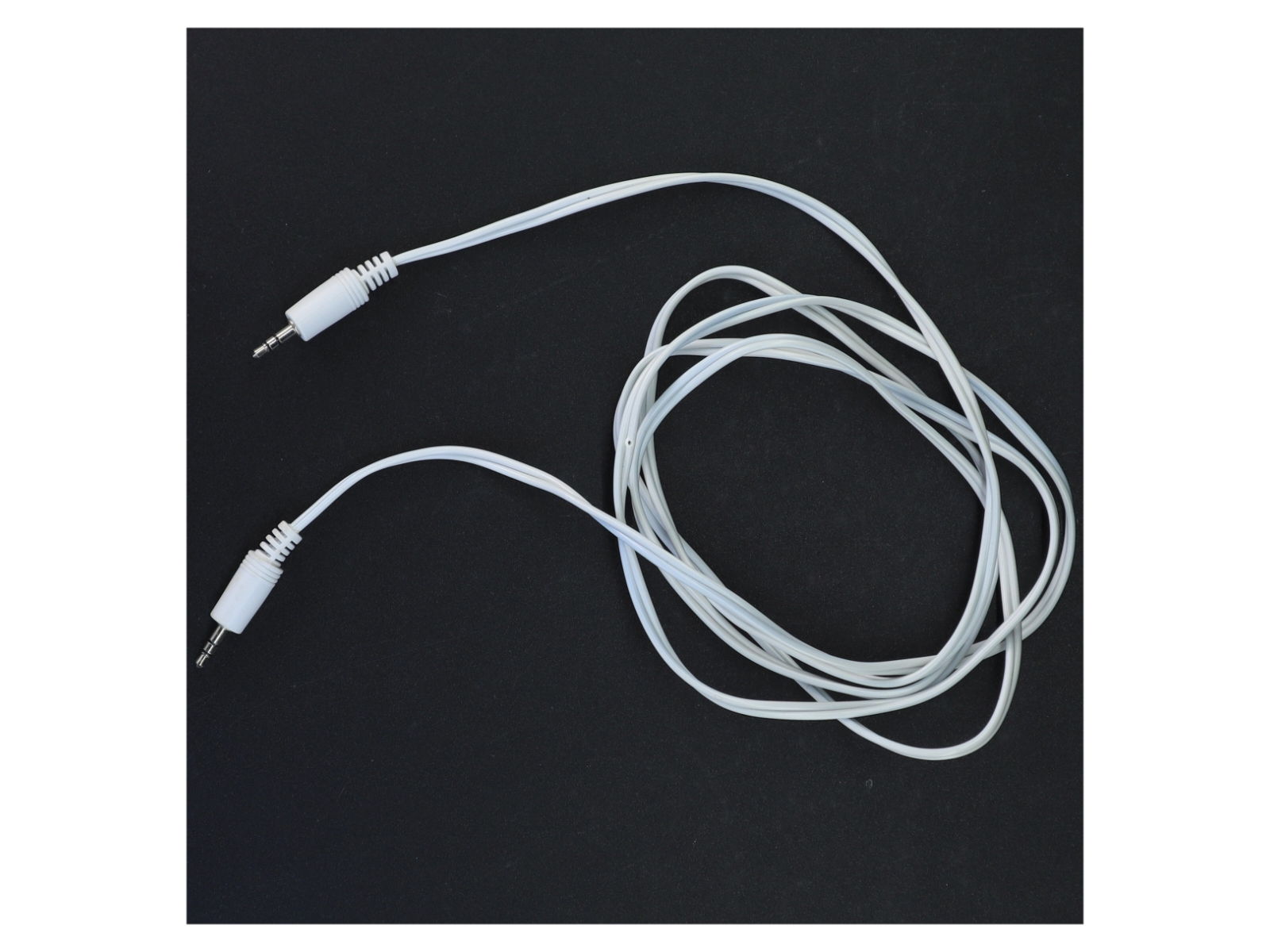 Audiokabel med minijack-stik (str. 200 cm)