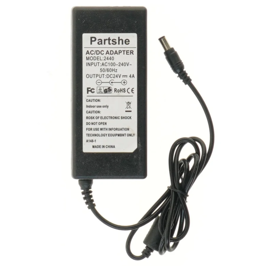 AC/DC adapter fra Partshe (str. 13,5x6 cm)