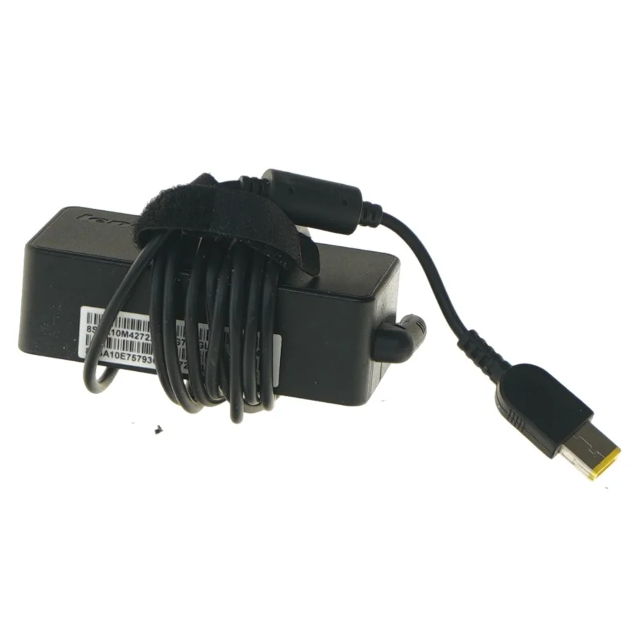 Lenovo strømforsyning adapter fra Lenovo (str. 9x4 cm)
