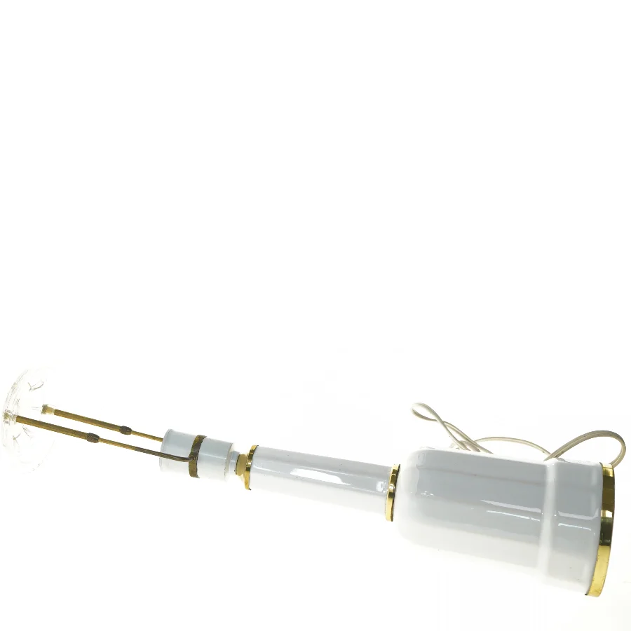 Hvid bordlampe med guld detaljer (str. 51 cm)