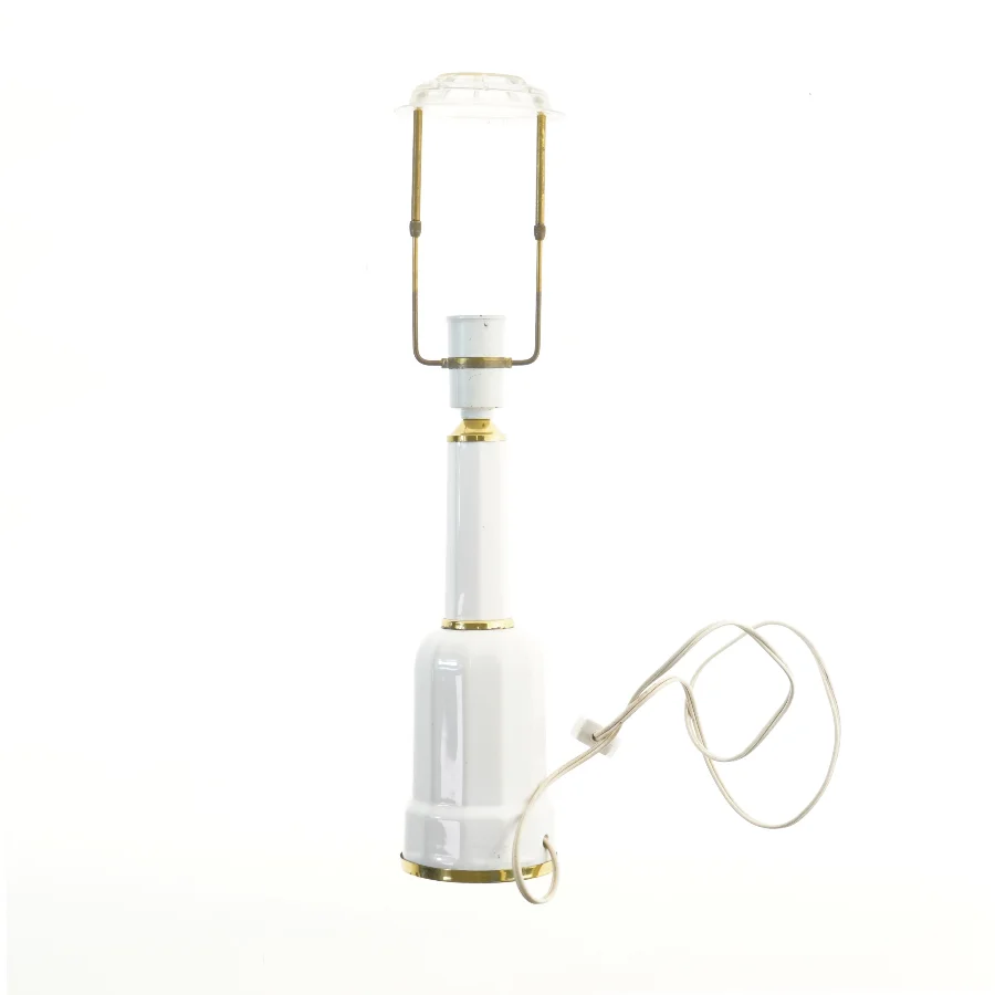 Hvid bordlampe med guld detaljer (str. 51 cm)