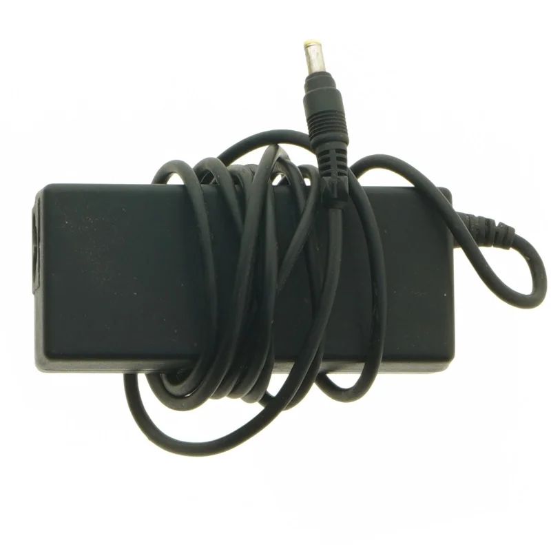 Strømforsyning til bærbar computer fra HP (str. 10,5x4,5 cm)