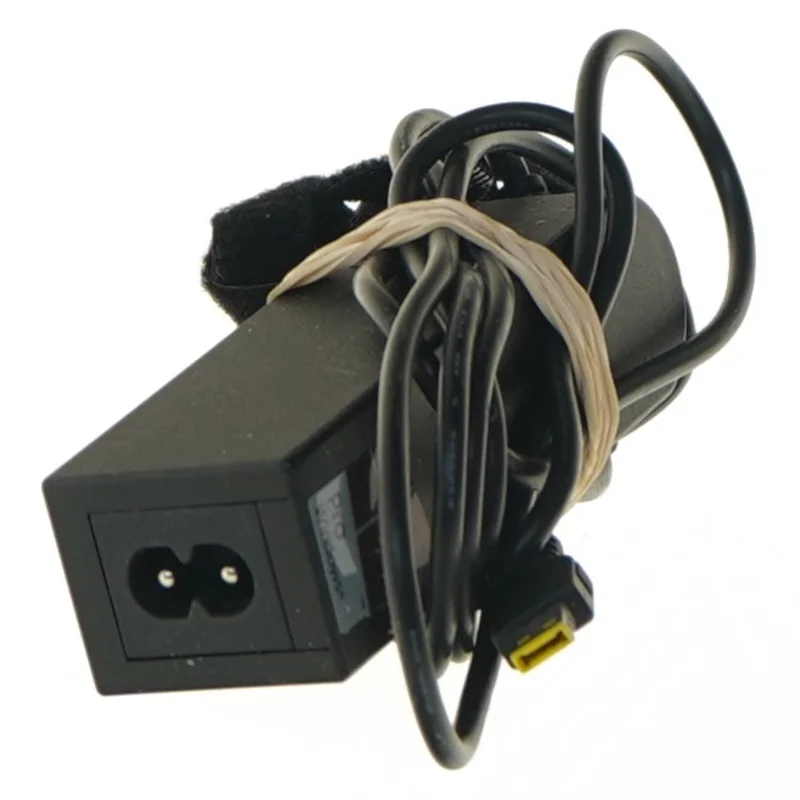 Strømforsyning med kabel fra Windows