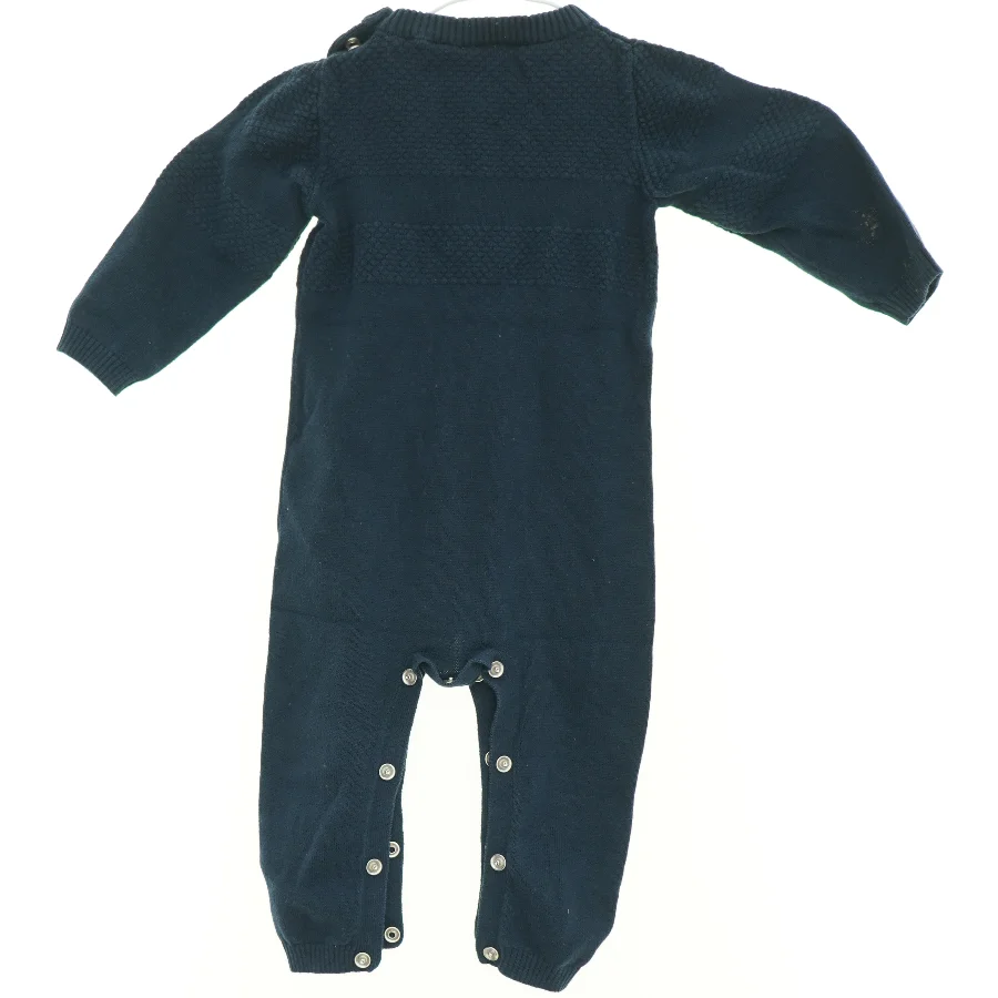 Heldragt fra Basic needs (str. 74 cm)