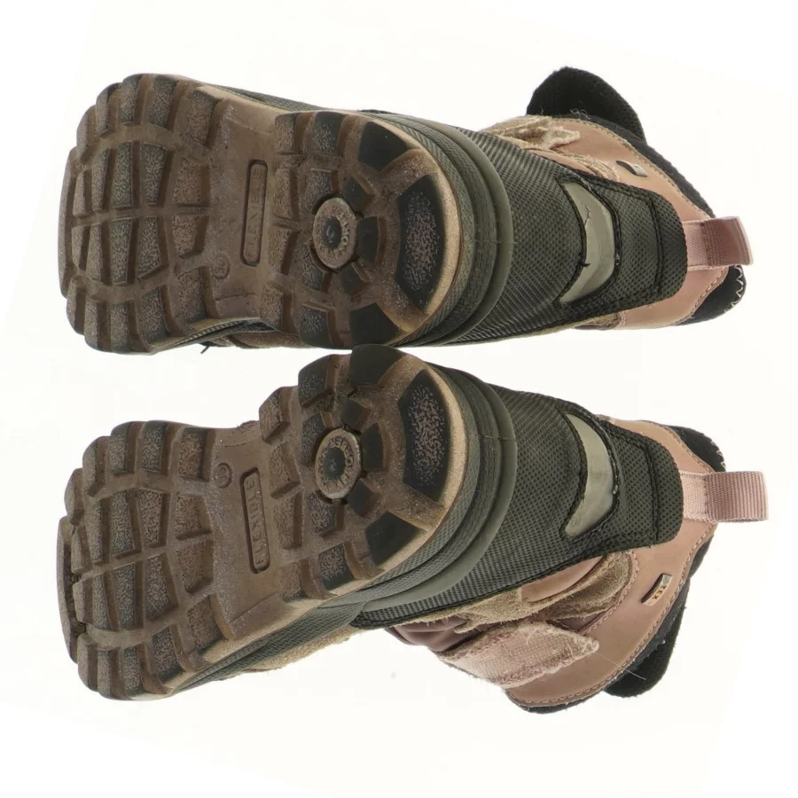 Børnesko med velcro lukning (str. 30 )