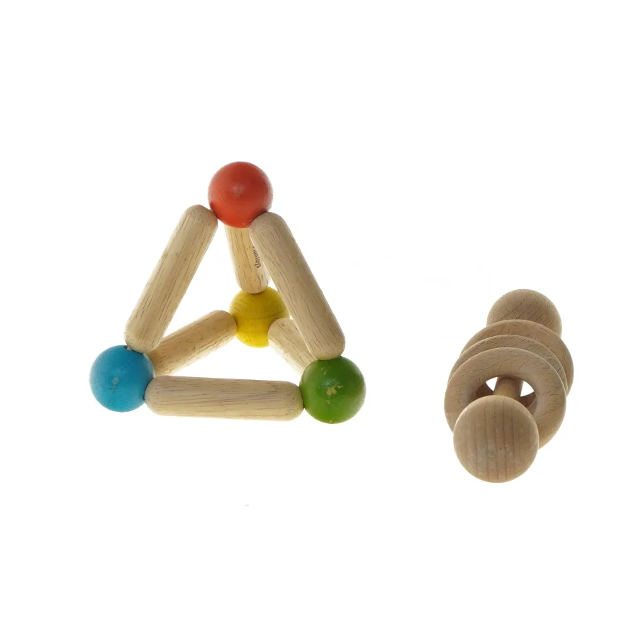 Trælege legetøj til børn fra PlanToys (str. 14 og 10x10x10 cm)