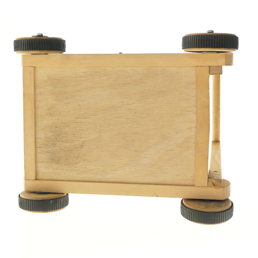 Trævogn til børn (str. 40x45x30 cm)