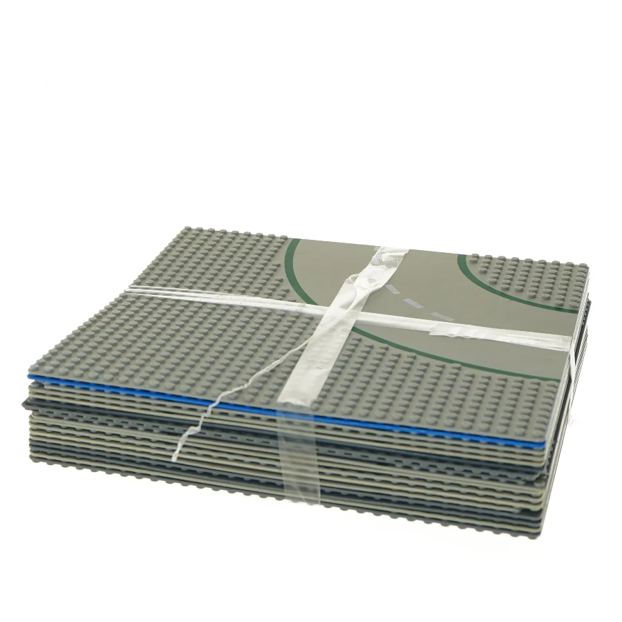 LEGO vejkryds plader fra Lego (str. 17 stk 25,5x25,5 cm)