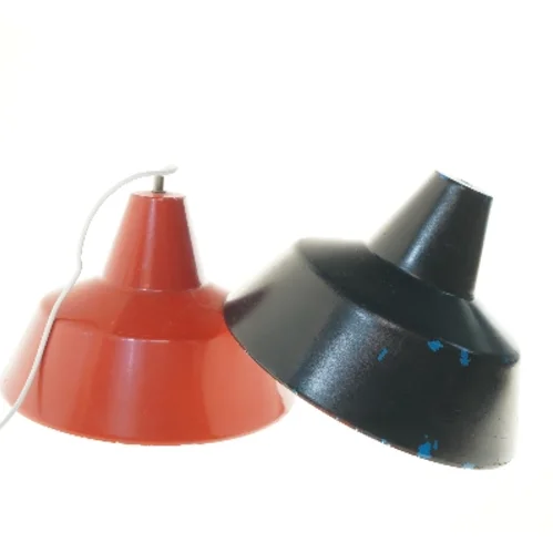 To orginale Louis Poulsen pendellamper (str. 2 stk Ø 35 cm længde 30 cm)