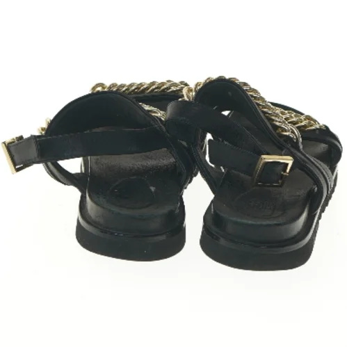 Sort sandaler med guldkæder, str. 29 cm fra Billi Bi (str. 29 cm)