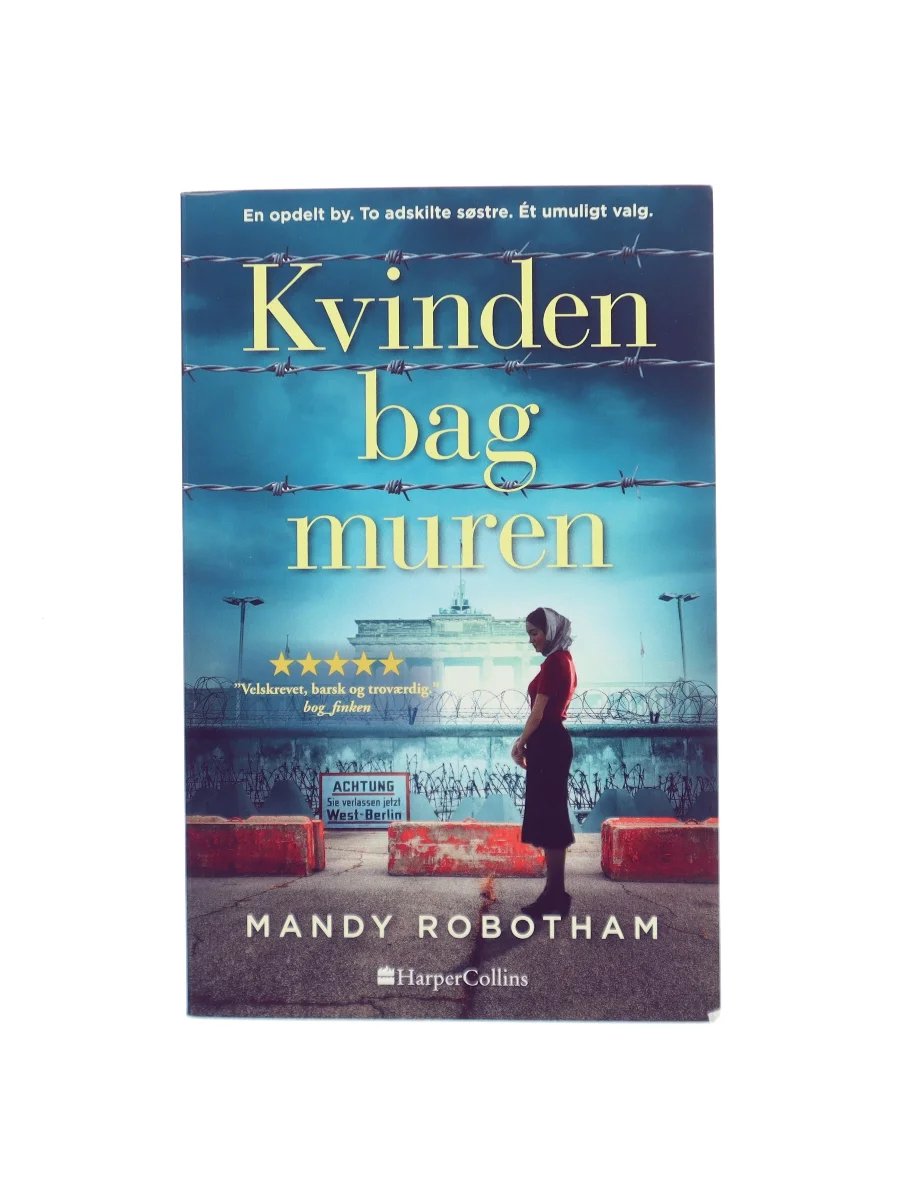 Forsiden af Kvinden bag muren af Mandy Robotham