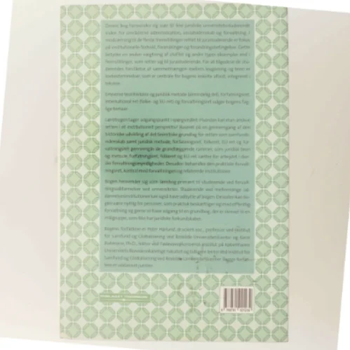 Lærebog i offentlig og international ret (Bog)