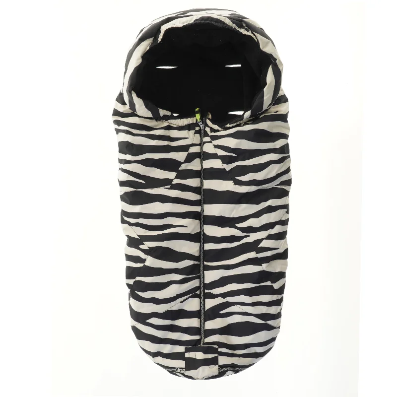 Barnevognssele med zebra mønster fra Molo (str. 94x48 cm)