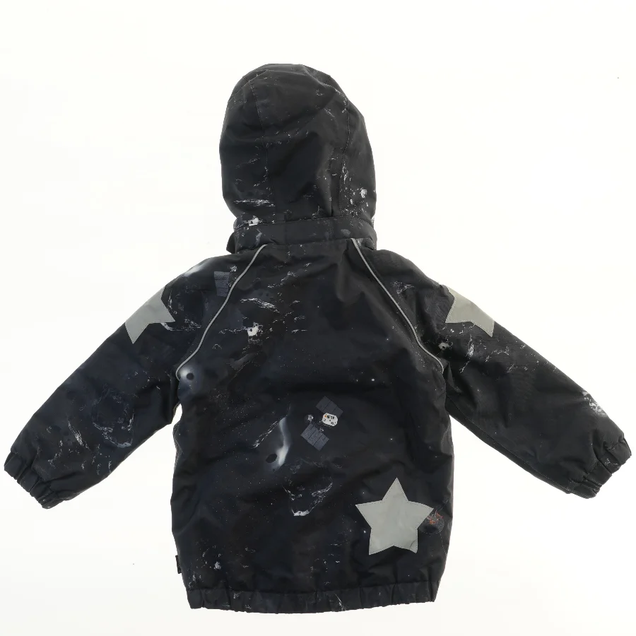Børnevinterjakke med stjernemønster fra Molo (str. 98)