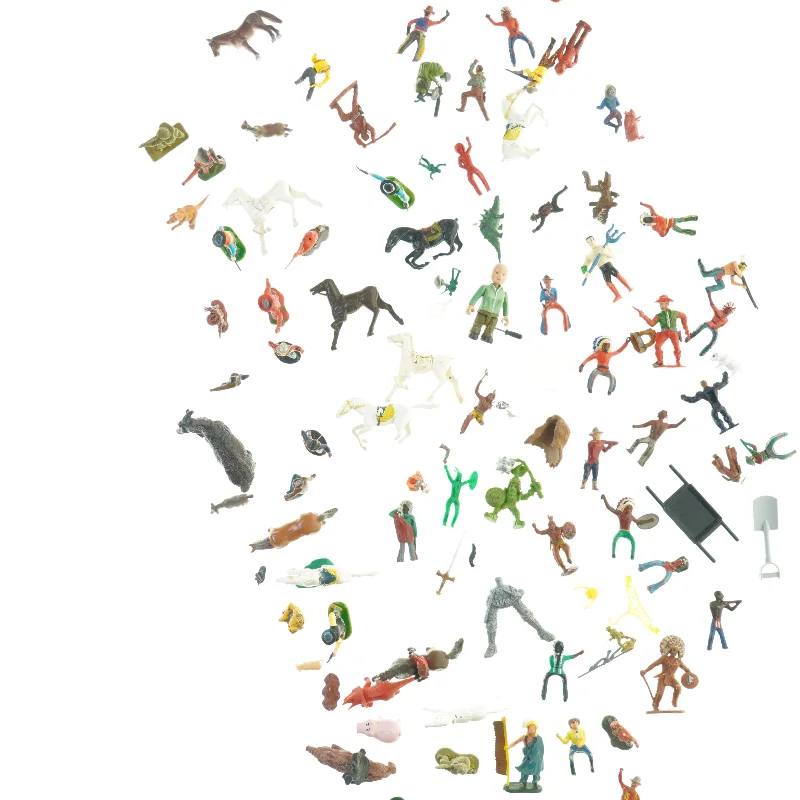 Blandede legetøjsfigurer (str. 7 cm)