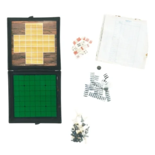 10 games box fra Vinnie Spil (str. 15 cm)