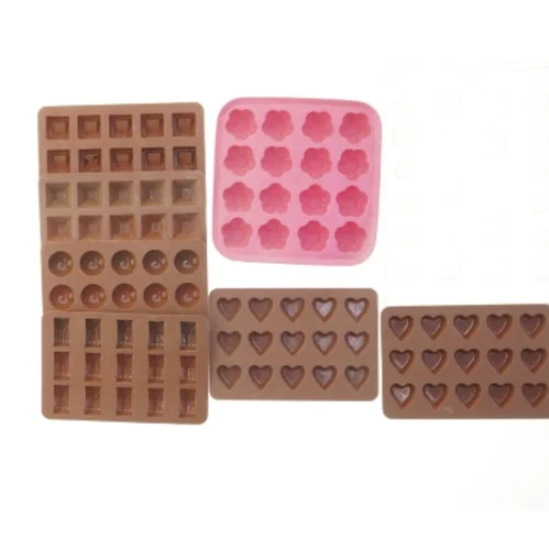 Silikone forme til fyldt chokolade og is (str. 26,5 x. 20 cm. og. 17,5 x. 17,5 cm. og. 18 x. 12 cm)