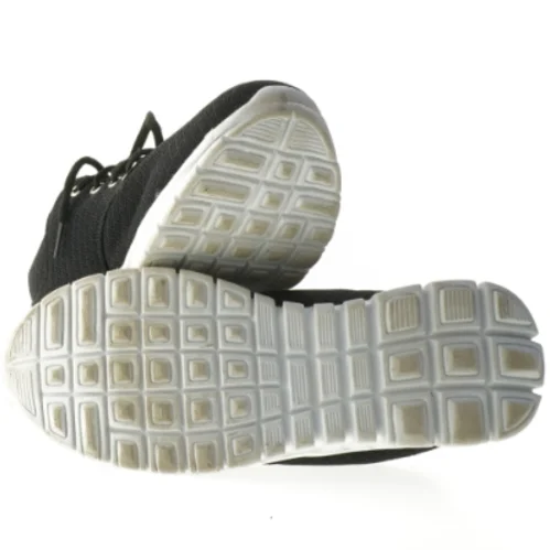 Løbesko, kun brugt indendørs, str. 39 (str. 39 )