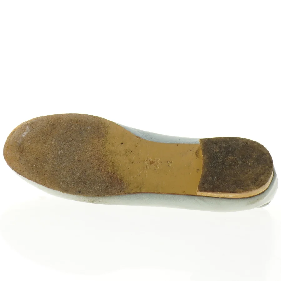  Lyseblå læder ballerinasko fra Noa Noa (str. 42)