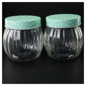 Glaskrukker med prikket låg