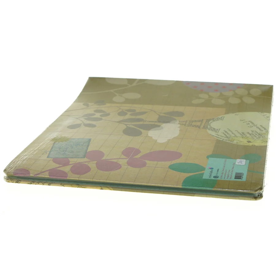 Scrapbog fra Mini Labo (str. 28 x 23 cm)