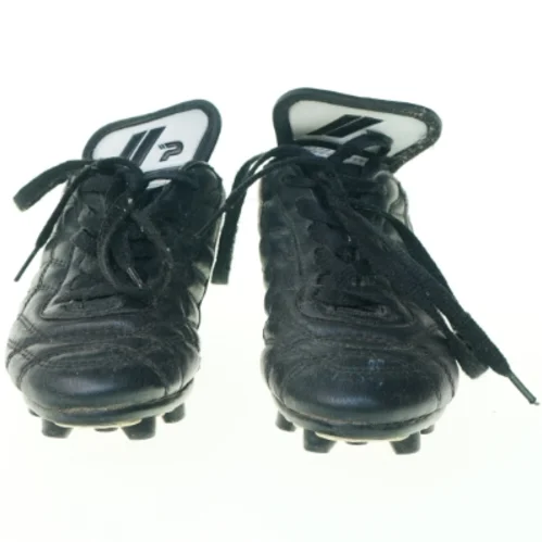 Fodboldstøvler fra Patrick (str. 37)