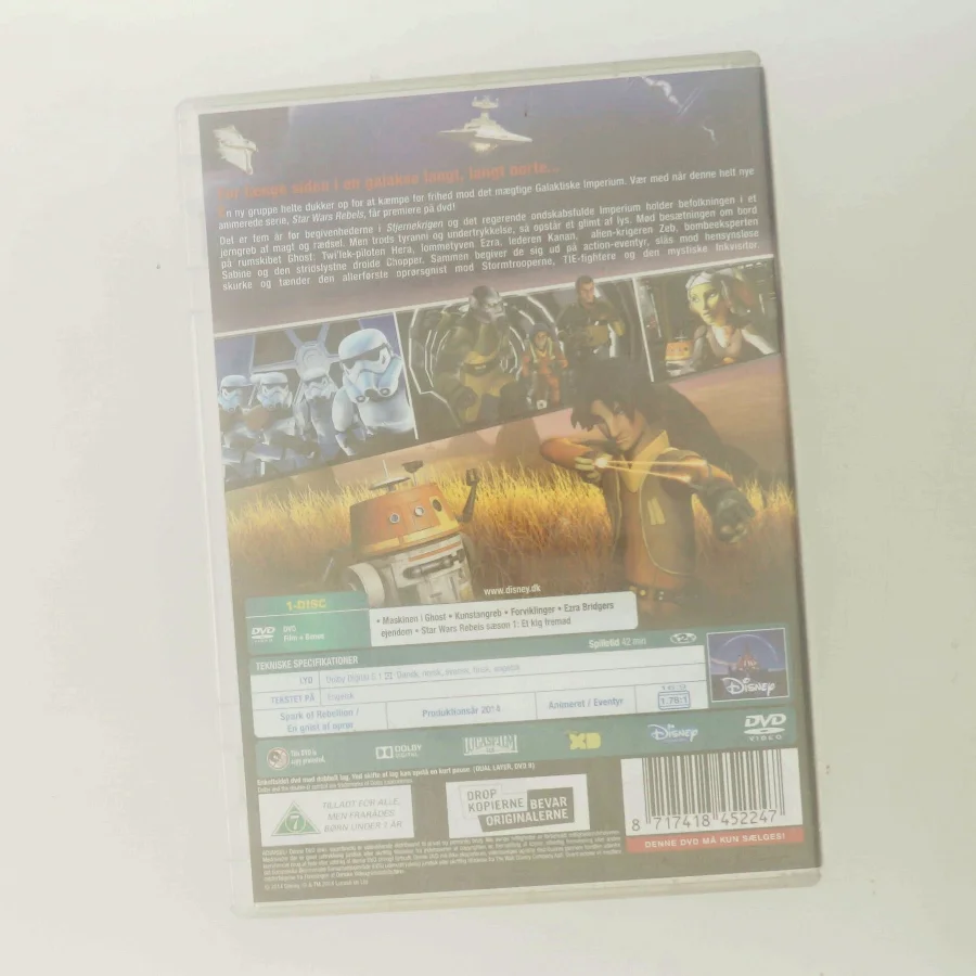 Star Wars Rebels: En Gnist Af Oprør (DVD)