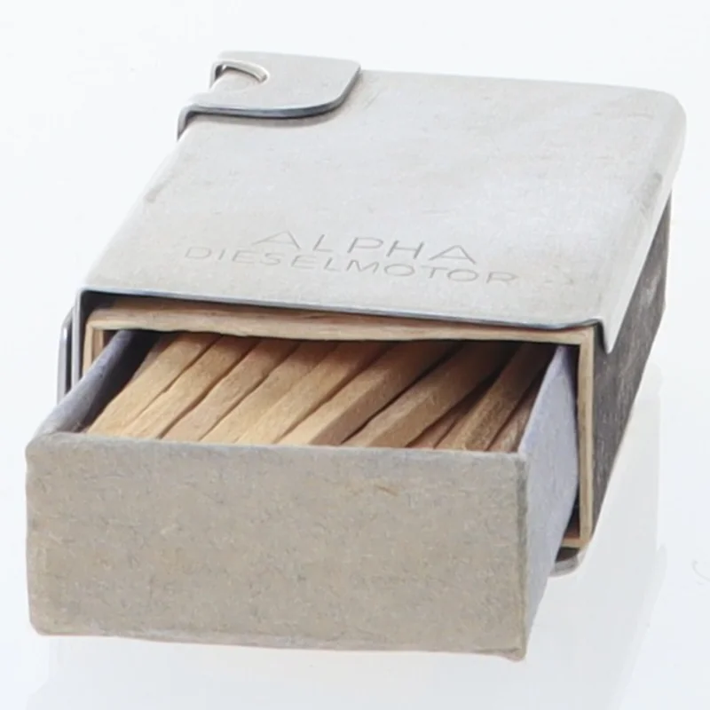 Metaltændstikæskeholder (str. 6 x 4 cm)