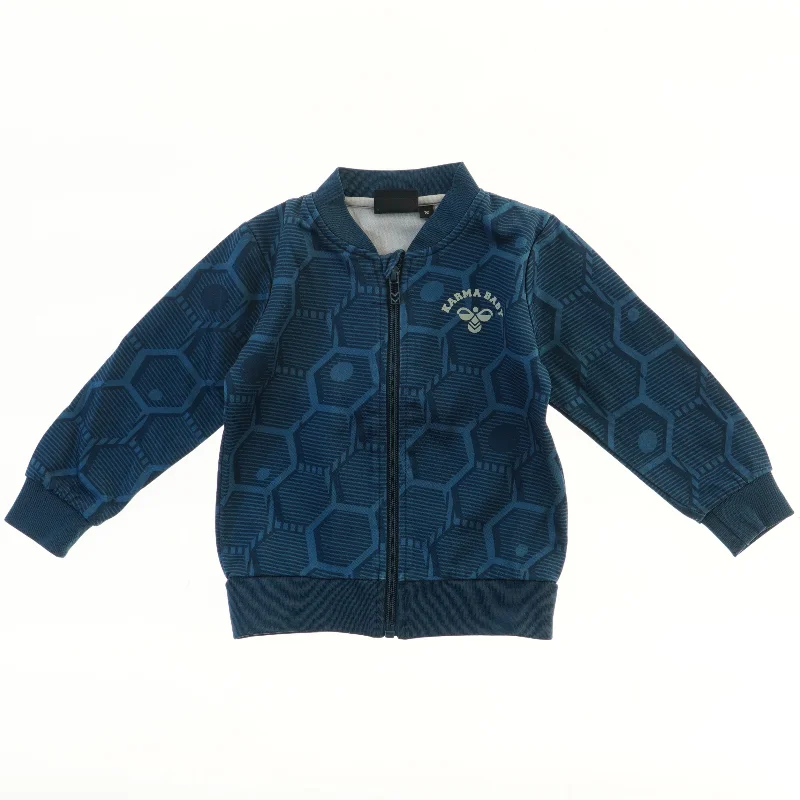 Blå jakke med mønster fra Hummel (str. 92)