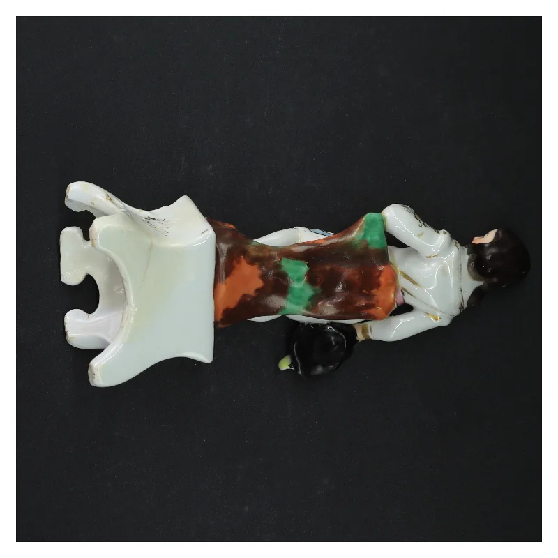 Porcelænsfigur (str. 22 cm)