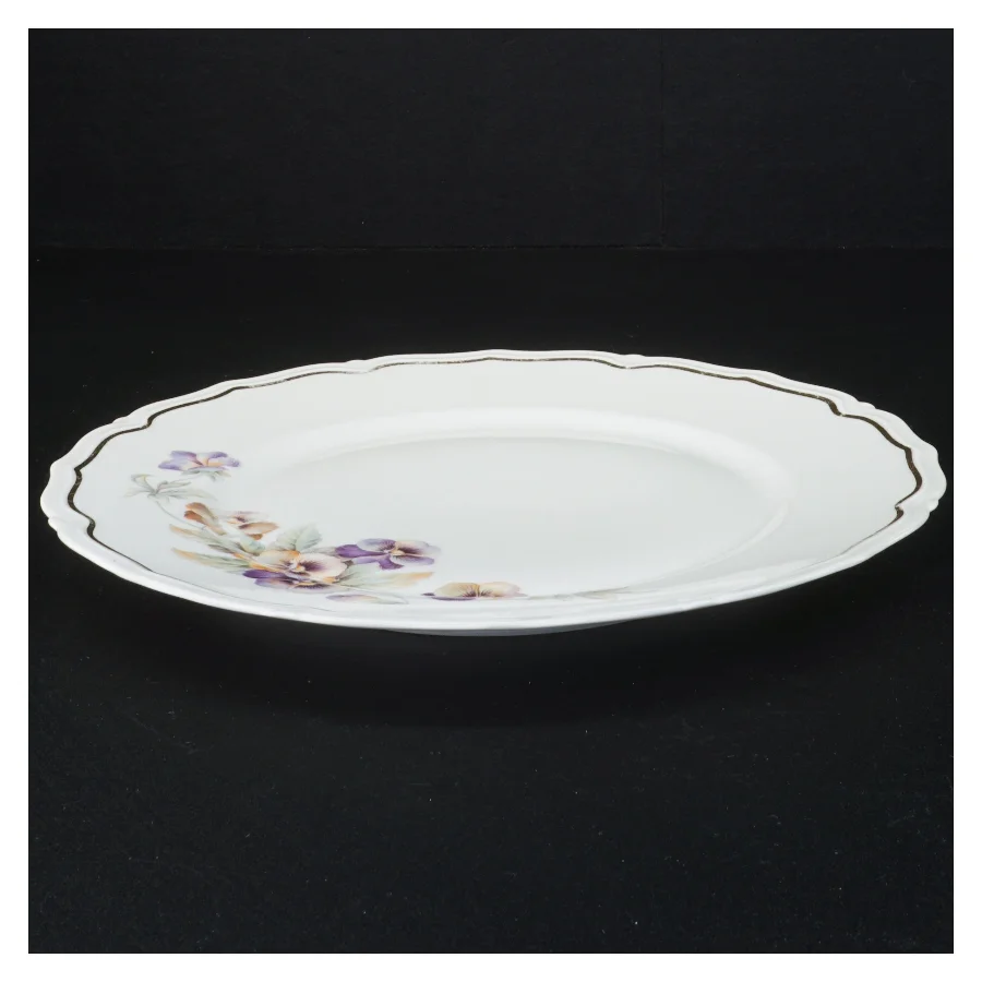 Dekorative porcelænstallerkener fra Bavaria (str. Diameter 25 og en halv cm)