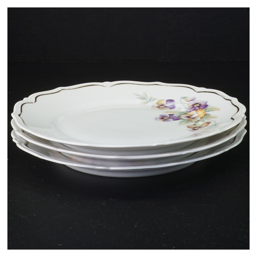 Blomstret porcelænstallerkener fra Bavaria (str. Diameter 21 en halv cm)