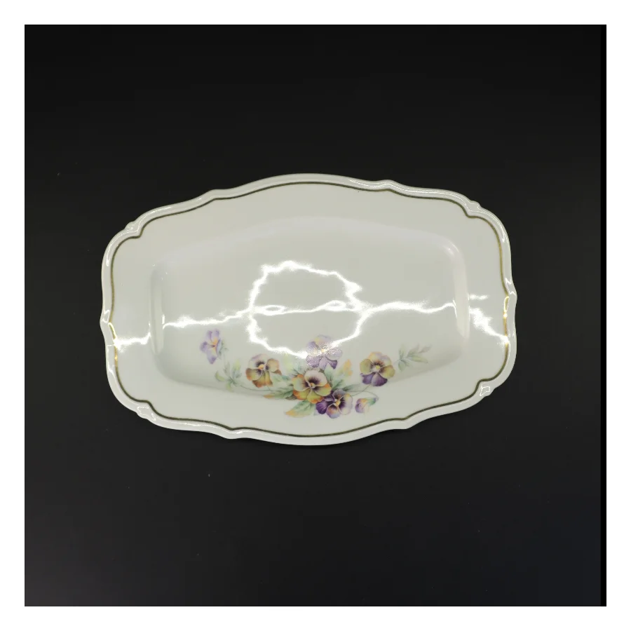 Porcelænsfad fra Bavaria (str. 33 x 21 cm)