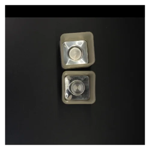 MENU lysestager i stål og frostet glas fra Menu (str. 9 x 13 cm)